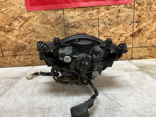 Load image into Gallery viewer, 05 06 2005 2006 SUZUKI GSX-R1000 GSX-R GSXR 1000 HEADLIGHT HEAD LIGHT HEAD LAMP