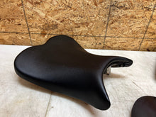 Load image into Gallery viewer, 06 07 2006 2007 SUZUKI GSX-R GSXR 600 750 FRONT REAR SEATS SEAT SOLO COWL SET