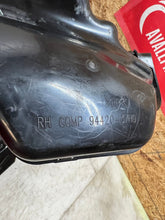 Load image into Gallery viewer, 08 09 10 2009 2010 SUZUKI GSXR GSX-R 600 750 RAM AIR DUCTS DUCT TUBE SCOOP PAIR