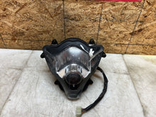 Load image into Gallery viewer, 06 07 2006 2007 SUZUKI GSX-R GSXR 600 750 HEADLIGHT HEAD LIGHT HEADLAMP LAMP