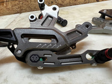 Load image into Gallery viewer, 45384166