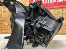 Load image into Gallery viewer, 06 07 2006 2007 SUZUKI GSX-R GSXR 600 750 HEADLIGHT HEAD LIGHT FAIRING STAY