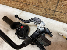 Load image into Gallery viewer, 43750912