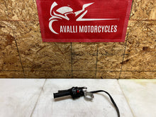 Load image into Gallery viewer, 04 05 SUZUKI GSXR GSX-R 750 GSXR750 GSXR600 600 LEFT CLIP ON HANDLEBAR SWITCH