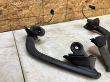 Load image into Gallery viewer, 2021 21 BRP CAN AM CAN-AM SPYDER ROADSTER RT F3 1330 PASSENGER GRAB HANDLES HEAT