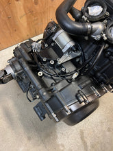 Load image into Gallery viewer, 43987396