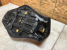 Load image into Gallery viewer, 2021 20 21 22 23 24 YAMAHA MT09 MT-09 MT 09 RIDERS SEAT FRONT SEAT PAD CUSION