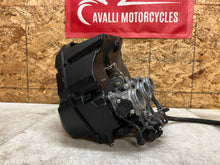Load image into Gallery viewer, 13 14 15 16 17 TRIUMPH DAYTONA 675R 675 R THROTTLE BODIES BODY INTAKE INJECTORS