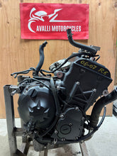 Load image into Gallery viewer, 2006 2007 06 07 YAMAHA YZFR6 YZF R6 R ENGINE MOTOR GARUNTEED 30 DAY WARRANTY