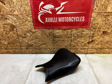 Load image into Gallery viewer, 15 16 17 18 2015-2018 BMW S1000RR S1000 RR 1000RR FRONT RIDERS SEAT PAD CUSION