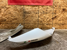 Load image into Gallery viewer, 16 17 18 19 DUCATI PANIGALE 899 959 1199 1299 LEFT RIGHT TAIL FAIRING REAR COWL