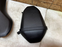 Load image into Gallery viewer, 20 21 22 23 24 25 YAMAHA MT 07 MT-07 MT07 FRONT & REAR SEATS SEAT PASSENGER PAIR