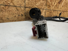 Load image into Gallery viewer, 07 08 09 10 11 12 HONDA CBR600RR CBR 600RR LEFT RIGHT BAR SWITCH CUBE ON OFF