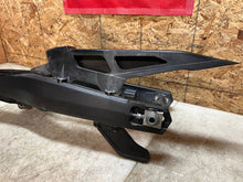 Load image into Gallery viewer, 46920385