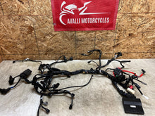 Load image into Gallery viewer, 47019803