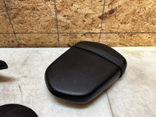 Load image into Gallery viewer, 06 07 2006 2007 SUZUKI GSX-R GSXR 600 750 FRONT REAR SEATS SEAT SOLO COWL SET