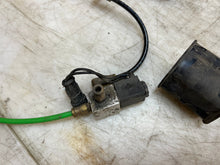 Load image into Gallery viewer, 2021 21 BRP CAN AM CAN-AM SPYDER ROADSTER RT F3 1330 AIR COMPRESSOR CONTROL UNIT