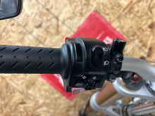 Load image into Gallery viewer, 43735535