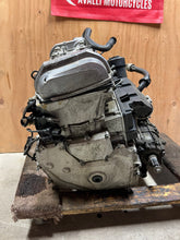 Load image into Gallery viewer, 2021 21 BRP CAN AM CAN-AM SPYDER ROADSTER RT F3 1330 CORE ENGINE MOTOR FOR PARTS