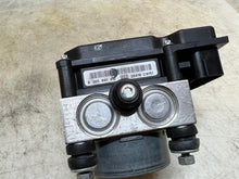 Load image into Gallery viewer, 46014143