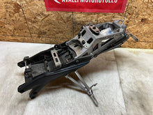 Load image into Gallery viewer, 06 07 2006 2007 SUZUKI GSX-R GSXR 600 750 SUBFRAME SUB FRAME BACK FRAME TAIL OEM
