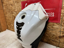 Load image into Gallery viewer, 08 09 10 2009 2010 SUZUKI GSXR GSX-R 600 750 GAS TANK FUEL TANK PETROL RESERVOIR