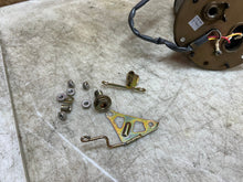 Load image into Gallery viewer, 46900230