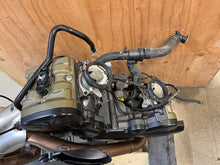 Load image into Gallery viewer, 44032937