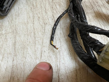 Load image into Gallery viewer, 46900233