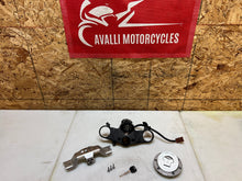 Load image into Gallery viewer, 07 08 09 10 11 12 HONDA CBR600RR CBR 600RR LOCK SET KEY SET IGNITION TRIPLE TREE