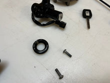 Load image into Gallery viewer, 18 19 20 21 HUSQVARNA VITPILEN 401 LOCK SET KEY SET IGNITION GAS CAP TRUNK LOCK