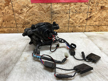 Load image into Gallery viewer, 06 07 2006 2007 SUZUKI GSX-R GSXR 600 750 HEADLIGHT HEAD LIGHT HEADLAMP LAMP