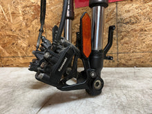 Load image into Gallery viewer, 44033101