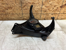 Load image into Gallery viewer, 05 06 SUZUKI GSX-R1000 GSX-R GSXR 1000 INSTRUMENT GAUGE CLUSTER FAIRING STAY