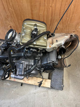 Load image into Gallery viewer, 44032937