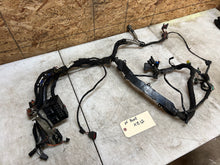 Load image into Gallery viewer, 44300156