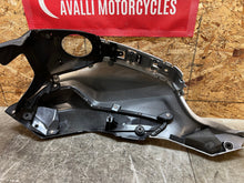 Load image into Gallery viewer, 15 16 17 18 19 20 21 YAMAHA FZ-07 FZ07 MT-07 MT07 RIGHT FAIRING SIDE TANK COWL