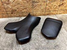 Load image into Gallery viewer, 05 06 2004 2005 2006 YAMAHA YZFR1 YZF R1 FRONT REAR RIDER PASSENGER SEATS PAIR
