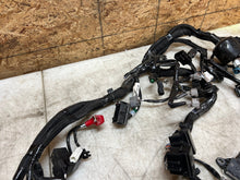 Load image into Gallery viewer, 44033028