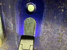 Load image into Gallery viewer, 99 00 01 02 1999 2000 2001 2002 YAMAHA YZFR6 YZF R6 GAS TANK FUEL TANK RESERVOIR