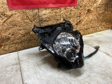 Load image into Gallery viewer, 06 07 2006 2007 SUZUKI GSX-R GSXR 600 750 HEADLIGHT HEAD LIGHT FAIRING STAY