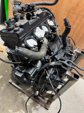 Load image into Gallery viewer, 2006 2007 06 07 YAMAHA YZFR6 YZF R6 R ENGINE MOTOR GARUNTEED 30 DAY WARRANTY