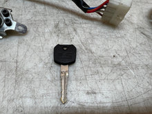 Load image into Gallery viewer, 43755778