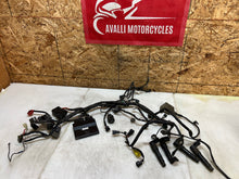 Load image into Gallery viewer, 04 05 SUZUKI GSXR GSX-R 750 GSXR750 ECU CDI ECM MAIN ENGINE WIRING HARNESS LOOM
