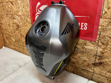 Load image into Gallery viewer, 20 21 22 23 24 HONDA CBR500R CBR 500R GAS TANK FUEL TANK PETROL RESERVOIR
