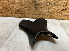 Load image into Gallery viewer, 04 05 06 2004 2005 2006 YAMAHA YZFR1 YZF R1 RIDERS FRONT SEAT RIDER SEAT PAD OEM