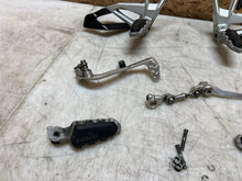 Load image into Gallery viewer, 43690186