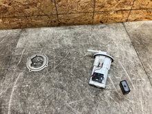 Load image into Gallery viewer, 15 16 17 18 19 20 21 YAMAHA FZ-07 FZ07 MT-07 MT07 FUEL PUMP SENDING UNIT WORKING