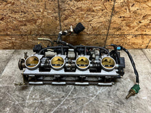 Load image into Gallery viewer, 01 02 2001 2002 SUZUKI GSXR GSX-R 1000 GSXR1000 THROTTLE BODIES BODY INJECTOR