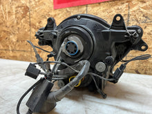 Load image into Gallery viewer, 06 07 2006 2007 SUZUKI GSX-R GSXR 600 750 HEADLIGHT HEAD LIGHT HEADLAMP LAMP